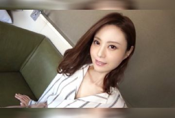  SIRO-4011 【初撮り】【パイパンの女医】【若い男に興奮する不貞妻】公私ともに献身的な美熟女は若いち○ぽの快感に…【初撮り】ネットでAV応募→AV体験撮影 1134