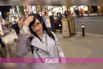  200GANA-2080 マジ軟派、初撮。 1340 新橋で見つけた本好きメガネ女子。急な「セックスさせてください」発言、突然入ってきた男に「何勝手に俺の部屋使ってるの」と言いがかりをつけられ、わけのわからないまま気付いたら犯されてました。
