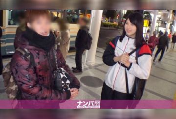  200GANA-2242 マジ軟派、初撮。 1447 身長175cmの巨乳スポーツJDをGET！！真面目そうなバドミントン女子が男優のペースに乗せられてFカップ美巨乳を露出w電マで敏感な部分を弄られて発情からの挿入!プリンプリン揺れまくりな美乳と美尻は必見！！！