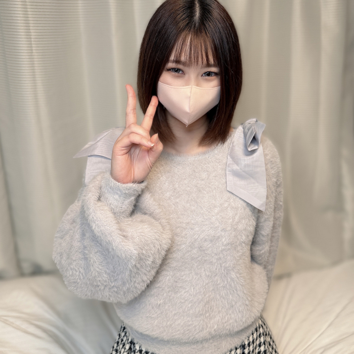yesjav101.com-FC2-PPV-4904928 毛あり好き必見！【無】有名歌手ア〇ナに似た美女はシャイで汗っかき。毛ありマンコ、ぷりケツを楽しんだ後はオナホにして遊んであげた。※特典あり