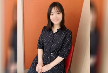 FC2-PPV-4904762 152cm この前卒業したばかりの剛毛まこちゃん。小柄なカラダを激ピスされ「精*いっぱい飲みたい♡」と口内射精からごっくんさせ二発！